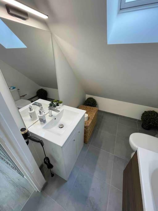 Le Bel Vue Apartment Sens